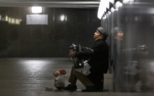 уровень бедности в России превысил 13% в первом полугодии - фото - 1