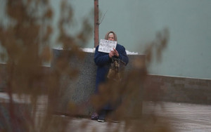 минтруд назвал регионы России с наибольшим уровнем бедности - фото - 1