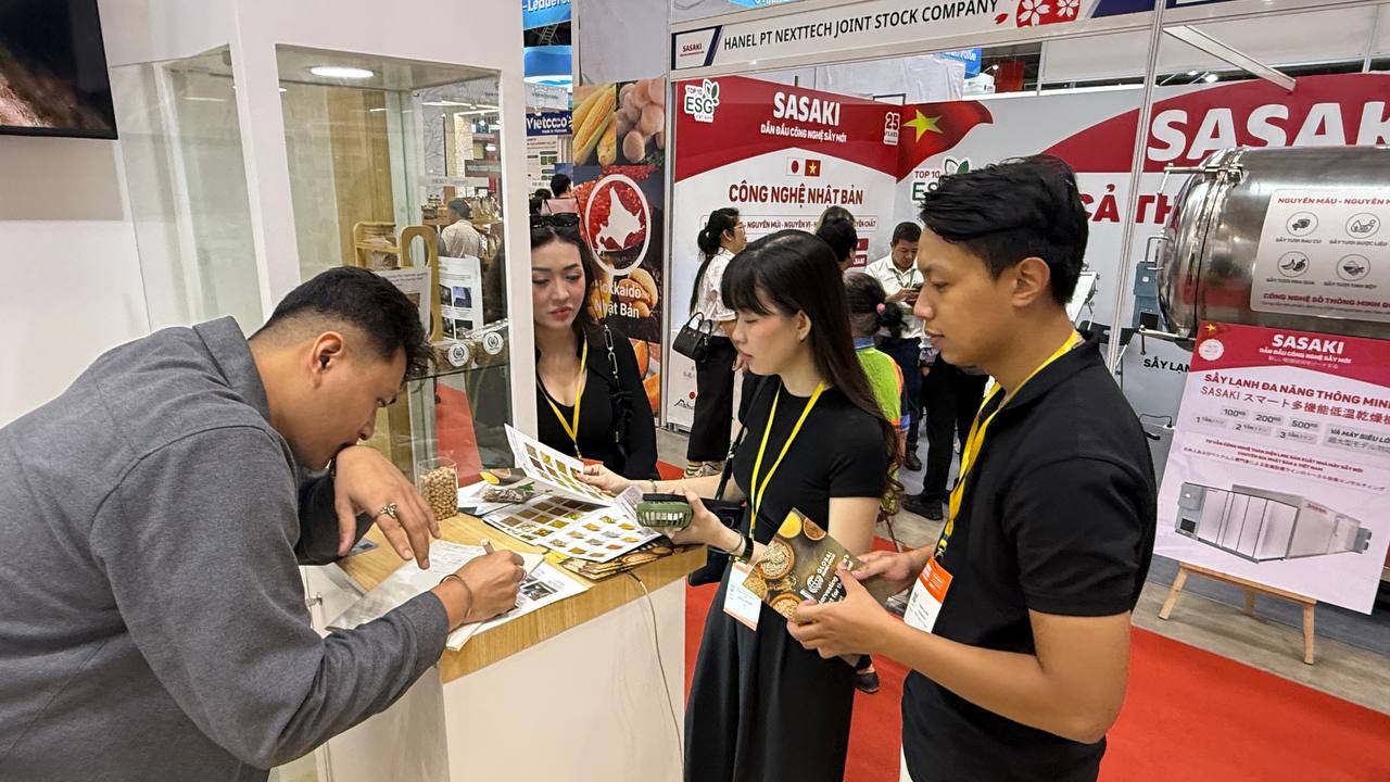 photo_5235938461431303362