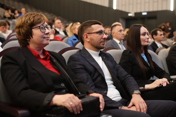 9dc6db23-e6f4-4281-8667-2