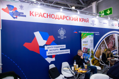 tkr63447__