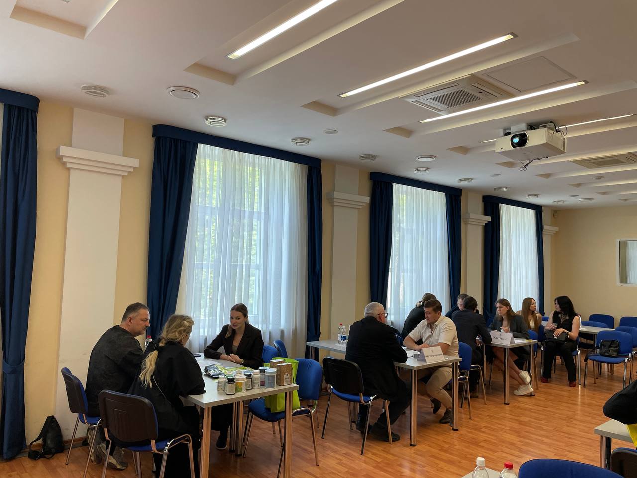 photo_5332661829308116195