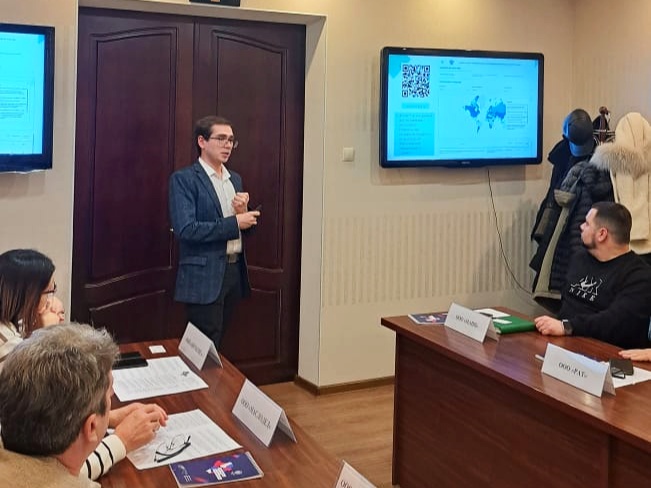 whatsapp-image-2025-1