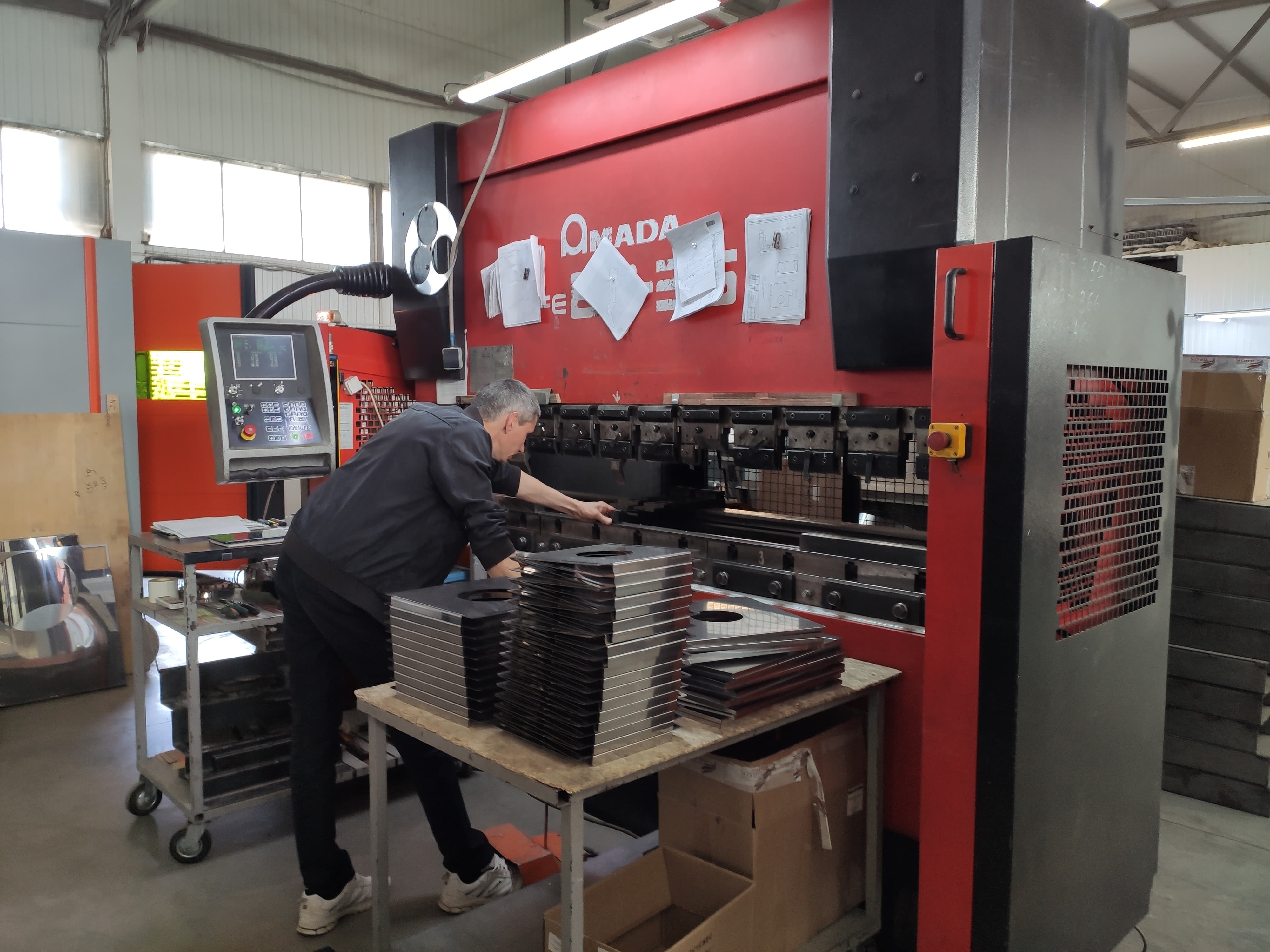 whatsapp-image-2025-29