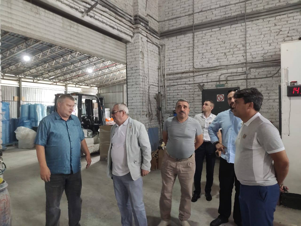 whatsapp-image-2025-51