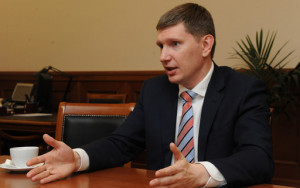 решетников анонсировал экспортную пошлину на подсолнечное масло - фото - 1
