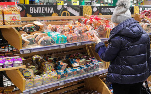 путин поручил заняться регулированием цен на продукты на Дальнем Востоке - фото - 1