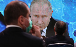 путин поручил добиться опережающего роста доходов населения - фото - 1