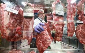цены на мясо в России могут вырасти после отмены льгот на импорт - фото - 1