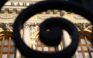 правительство прогнозирует инфляцию за 2021 год на уровне 4-4,5% - фото - 1