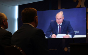 путин рассказал о выходе экономики России из вызванного пандемией кризиса - фото - 1
