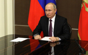 путин подписал закон о передаче ВЭБ.РФ управления институтами развития - фото - 1