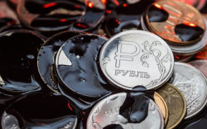 почему российская валюта не укрепляется вслед за нефтью - фото - 1