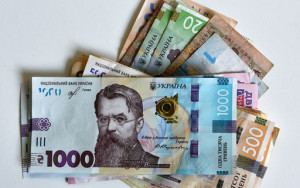 размер средней зарплаты на Украине обновил исторический максимум - фото - 1