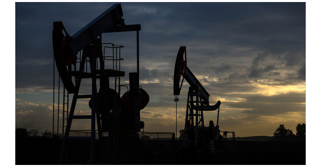 скидка на российскую нефть Urals сократилась с $40 до $20 за баррель - фото - 1