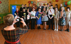 майские указы по зарплатам бюджетников выполнили только 12 регионов в 2022 году - фото - 1