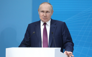 путин: в 2023 году мировая экономика продолжит замедляться - фото - 1