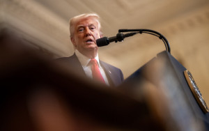 трамп сообщил о возможном послаблении санкций против Сирии - фото - 1