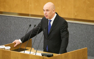 силуанов: доля нефтегазовых доходов в бюджете РФ составит менее 20% в 2026 году - фото - 1